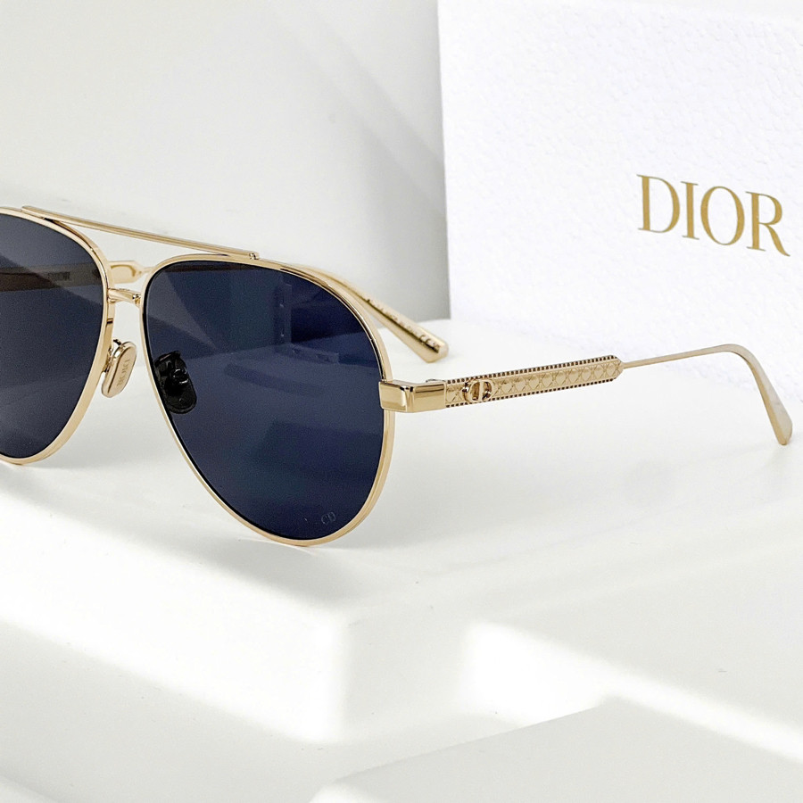 Kính râm Dior DiorCannage A1U dáng mắt aviator xanh, gọng gold nổi bật 🥳