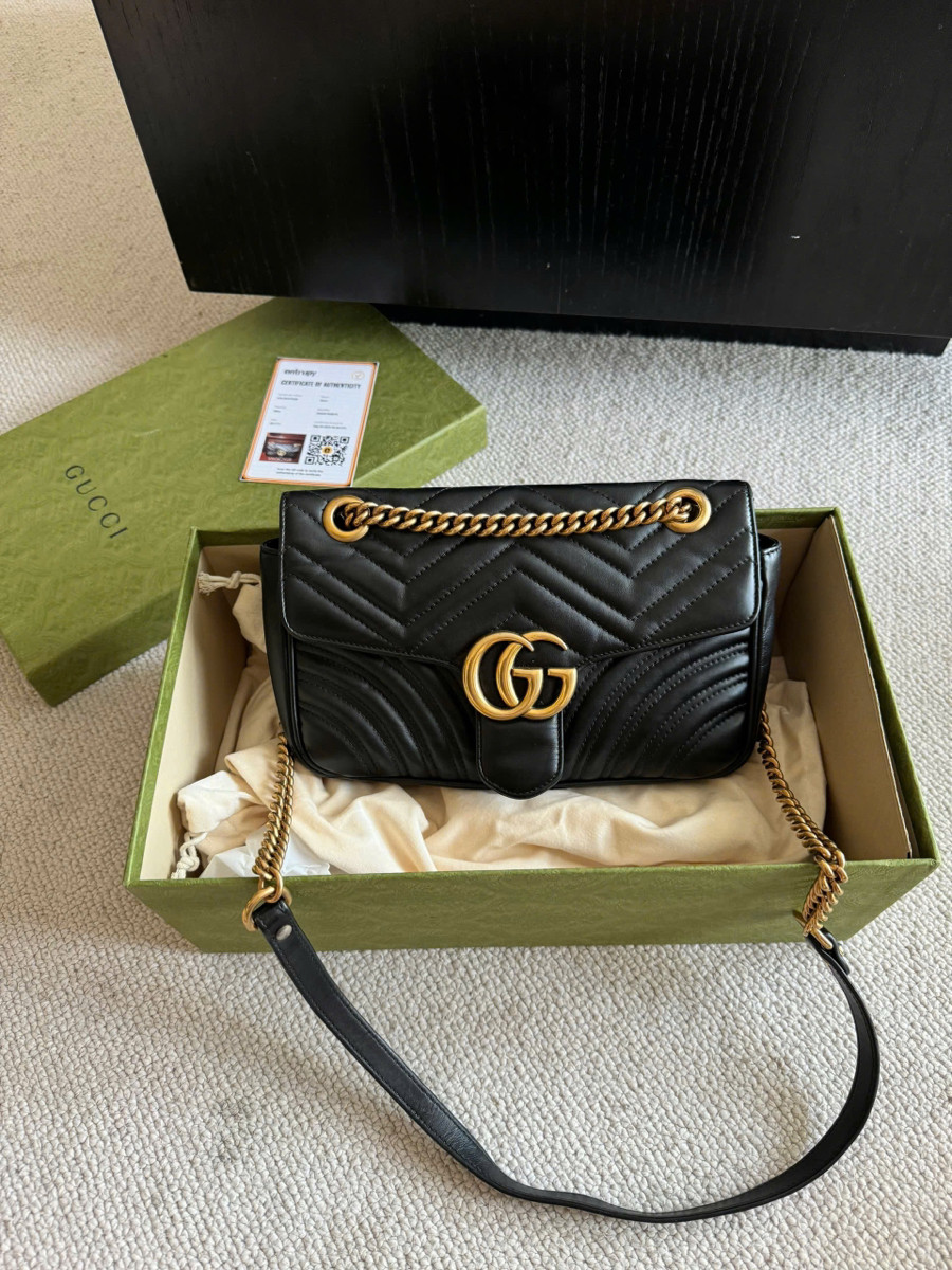 Gucci marmont black