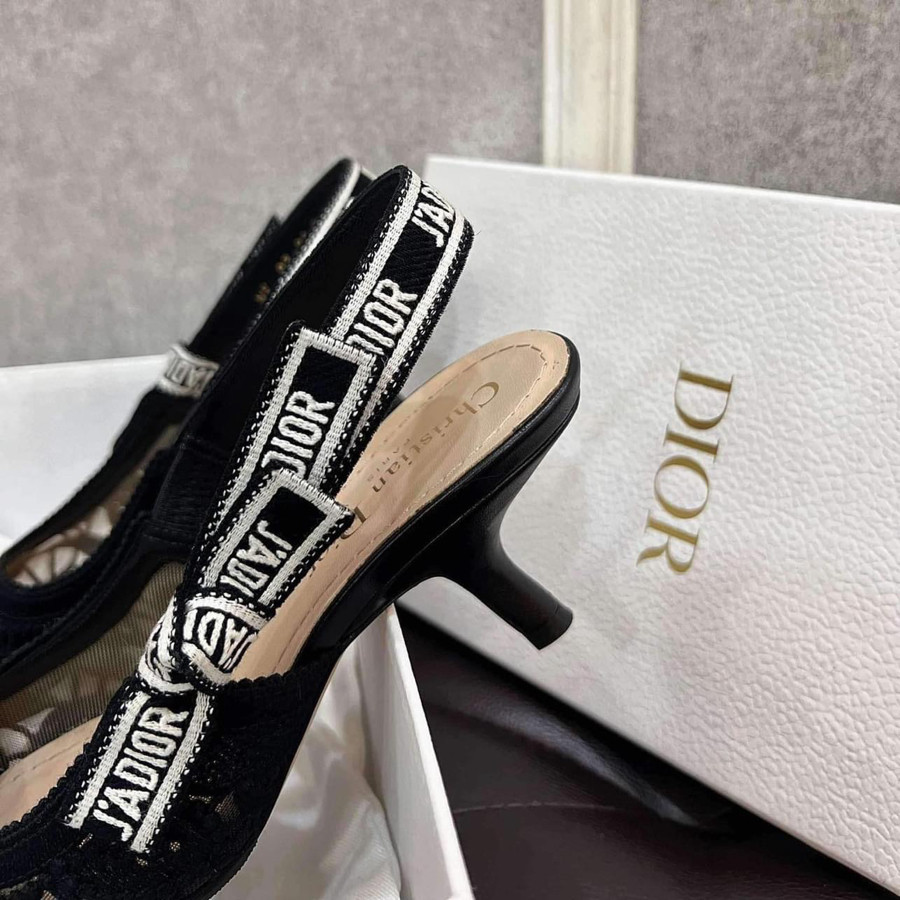 Sandal Dior sz 36 kèm dust