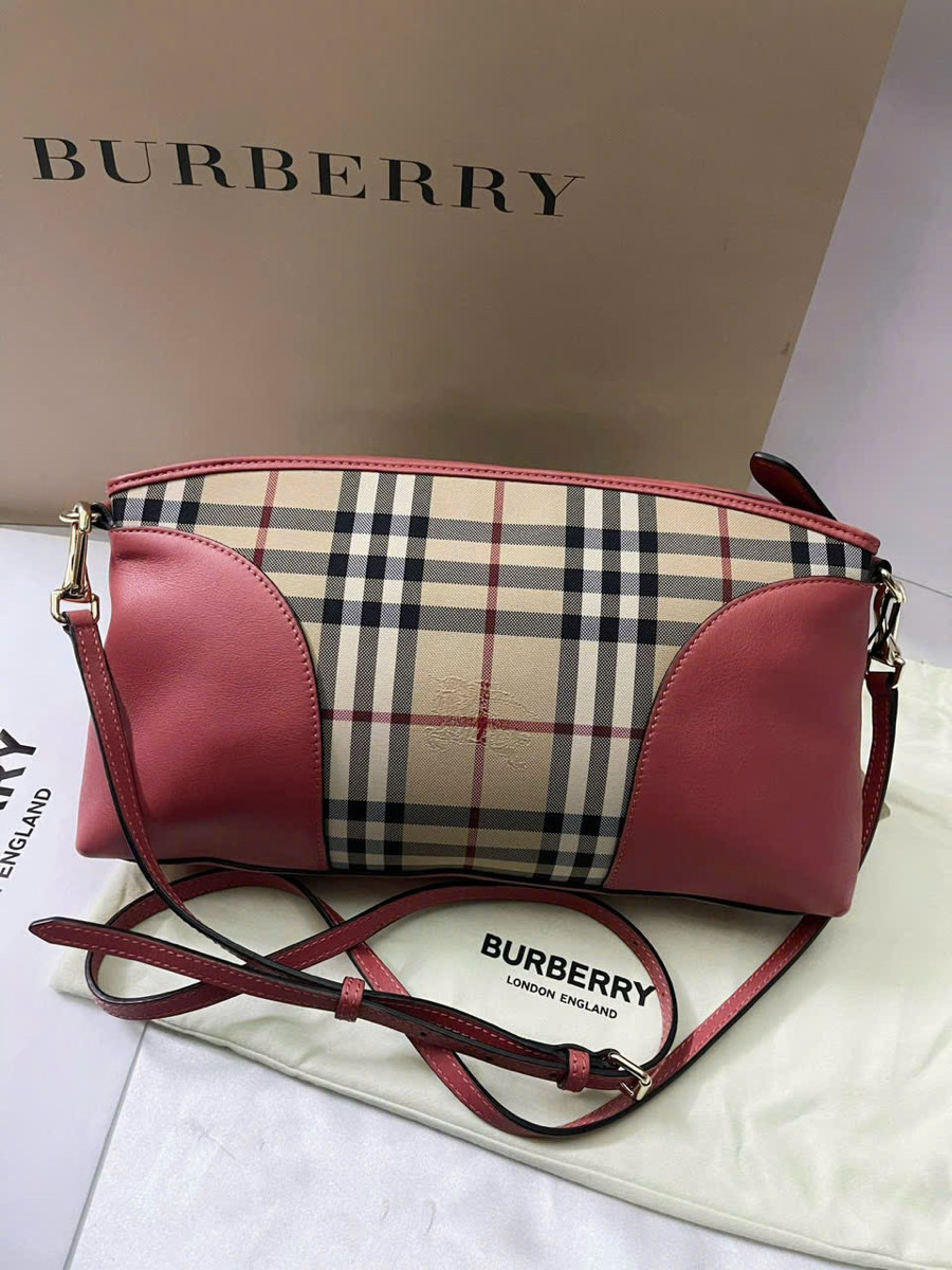 Túi Burberry