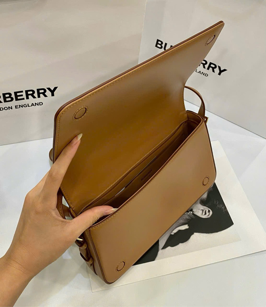 Túi Burberry