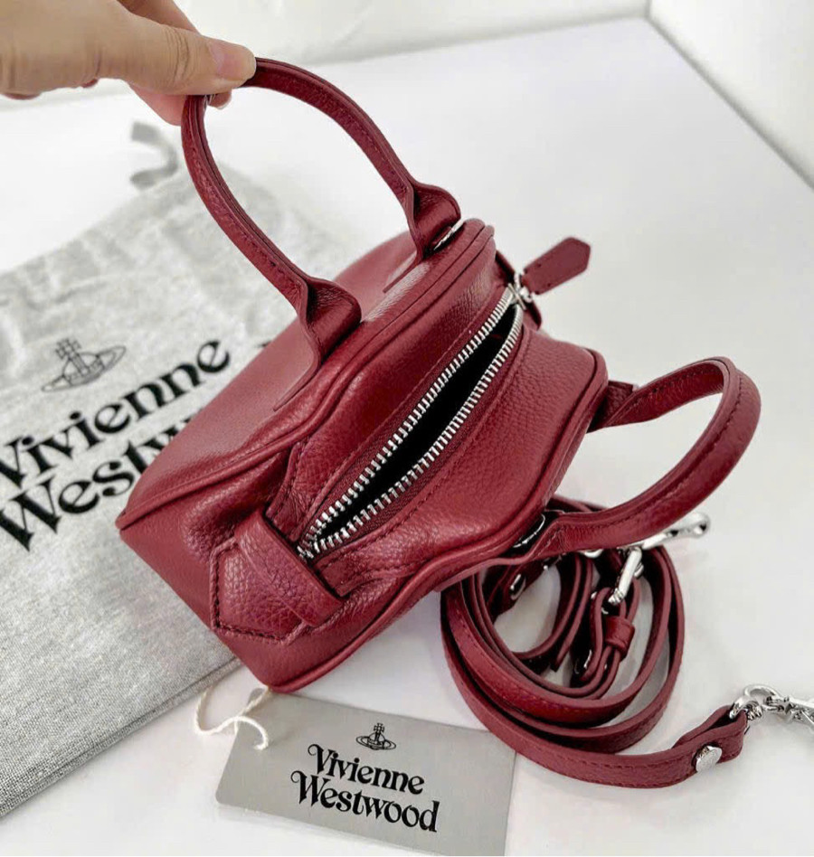 Túi Vivienne westwood mini yasmin đẹp lắm ạ🥕