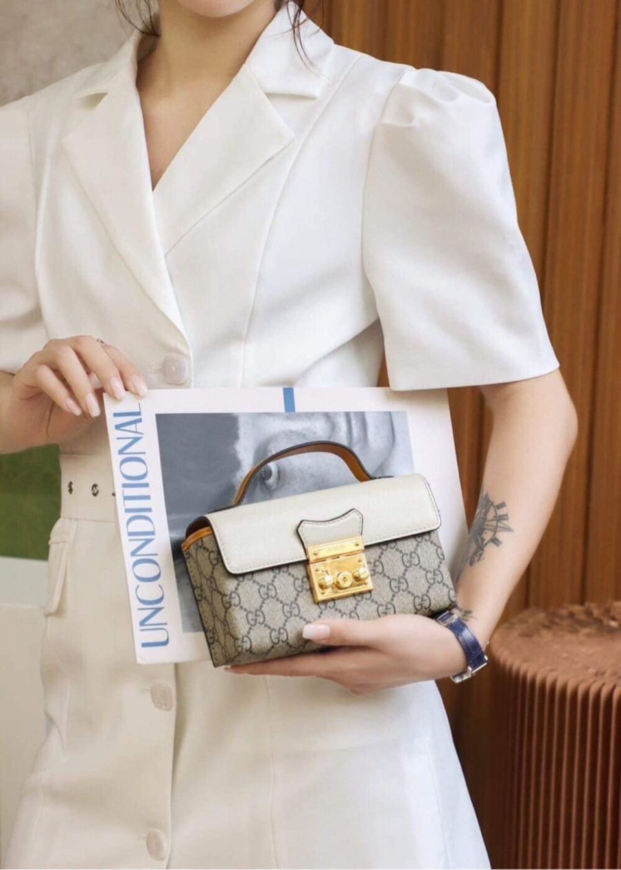 Gucci padlock white