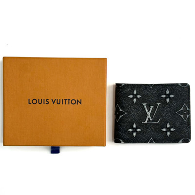 Ví ngắn Louis Vuitton đen