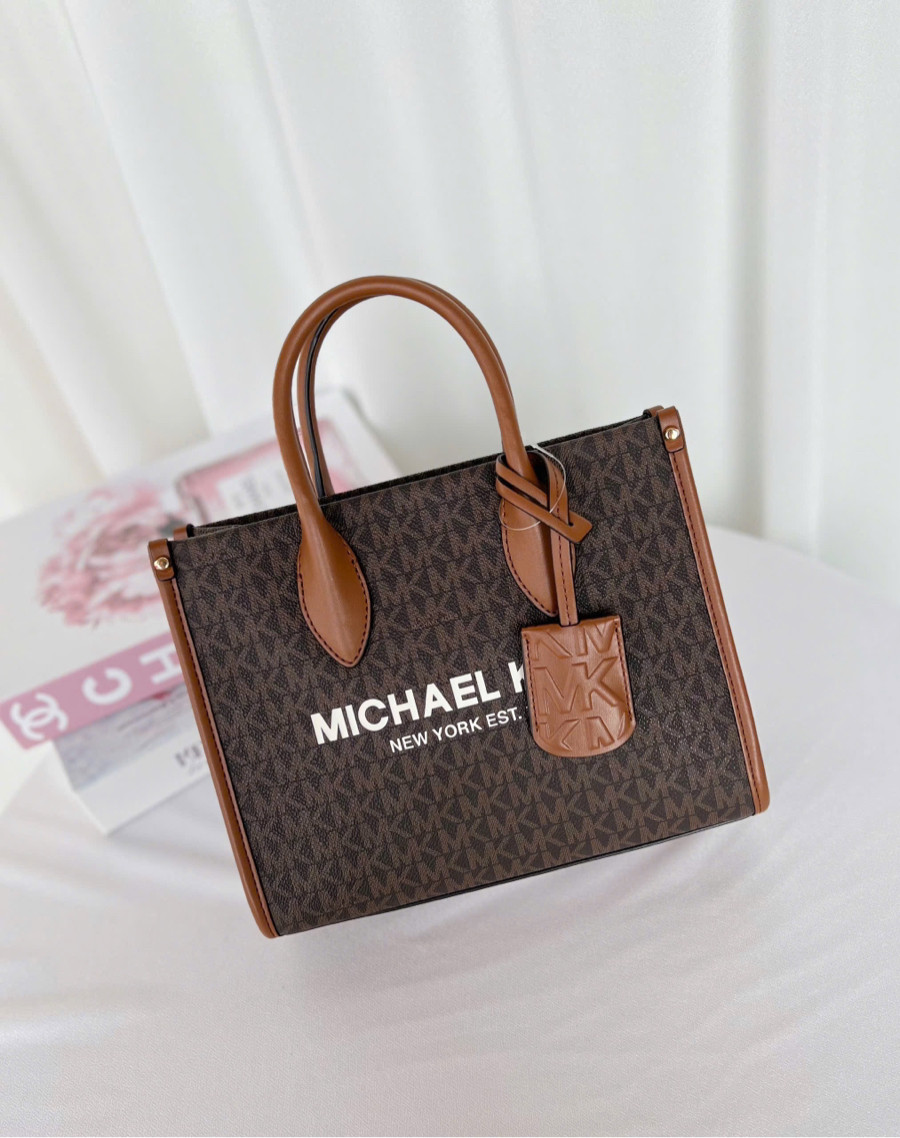 Mk tote sz 24 xinh xinh 🥰