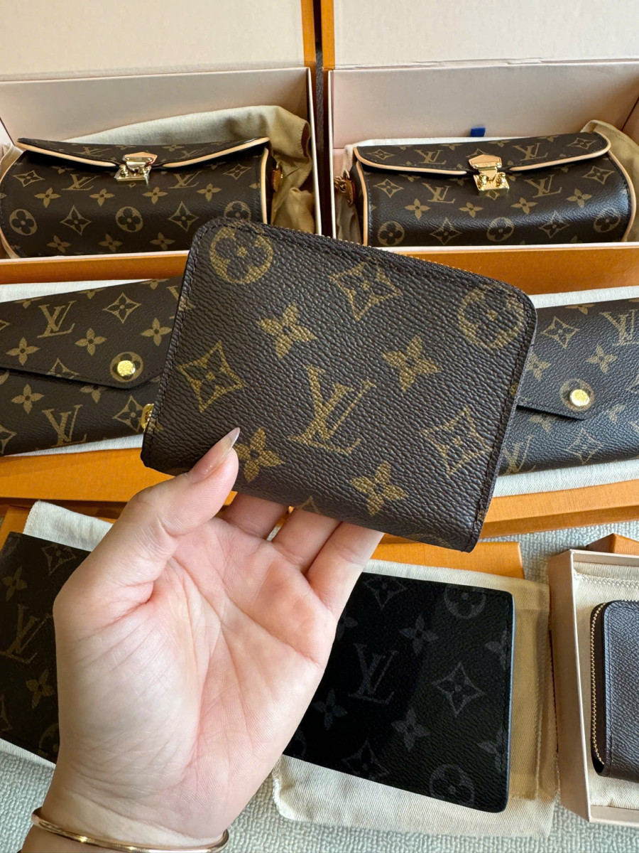 Ví Louis Vuitton