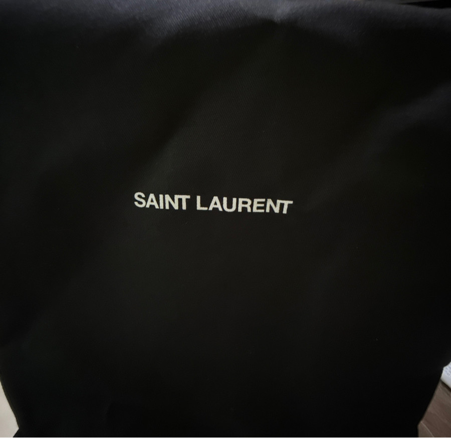 YSL C WALLET BOW01