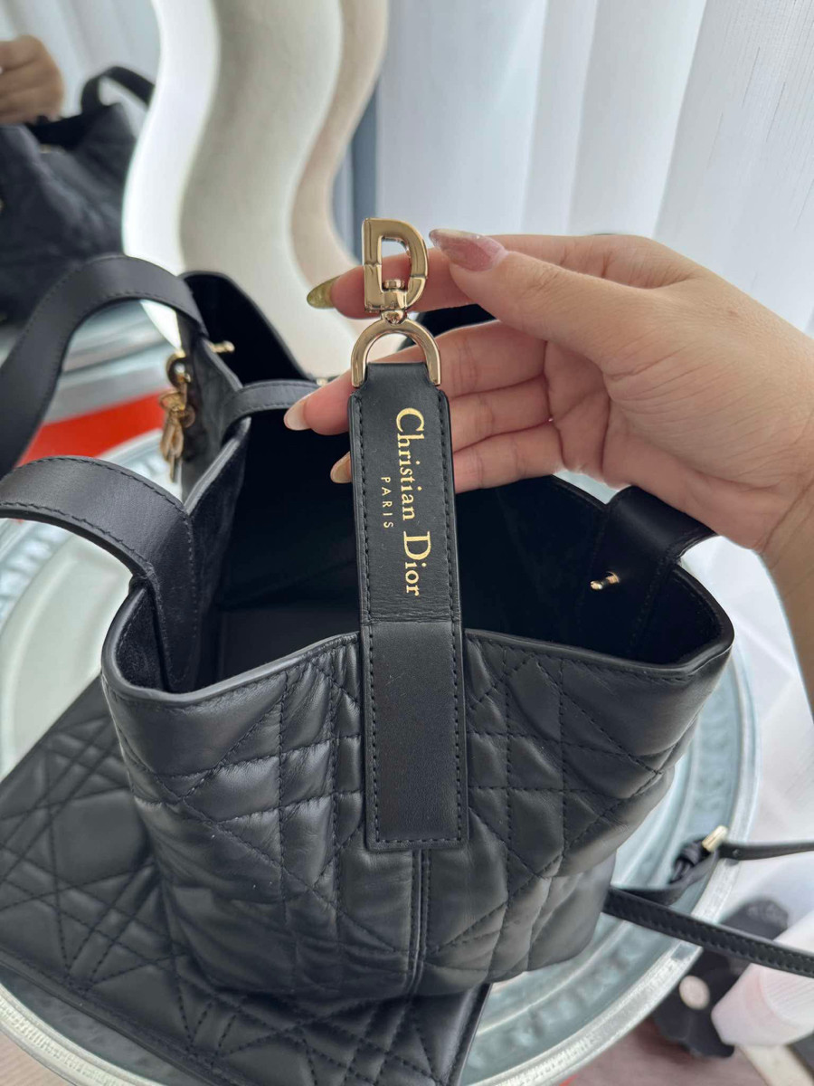 DIOR TOUJOURS