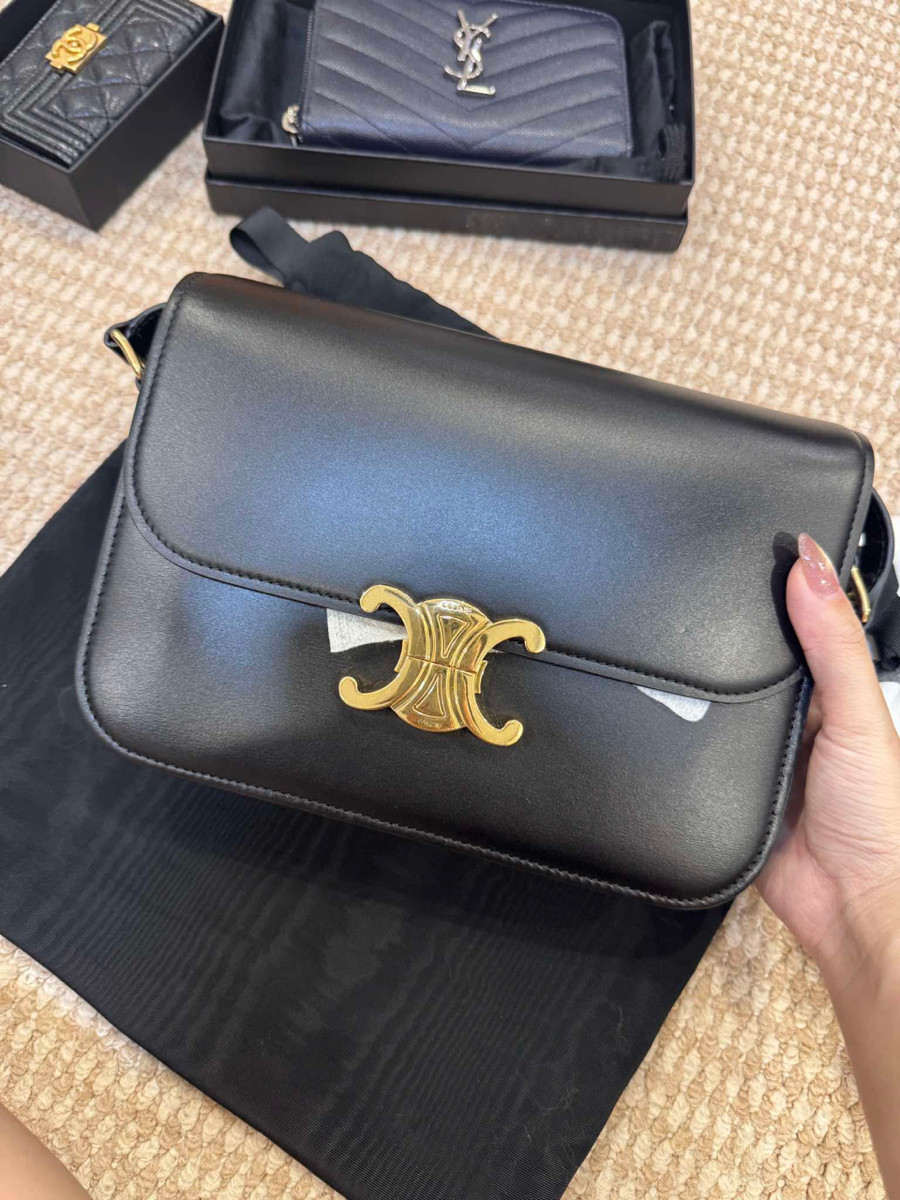 Túi CELINE TRIOMPHE