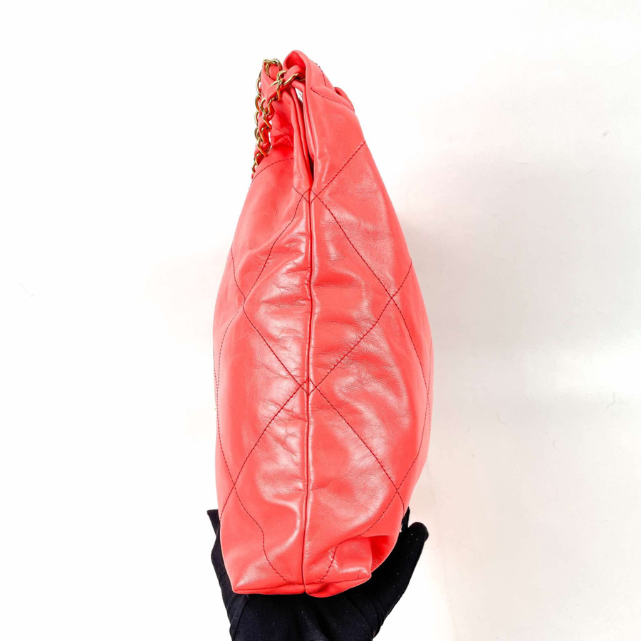 Chanel c22