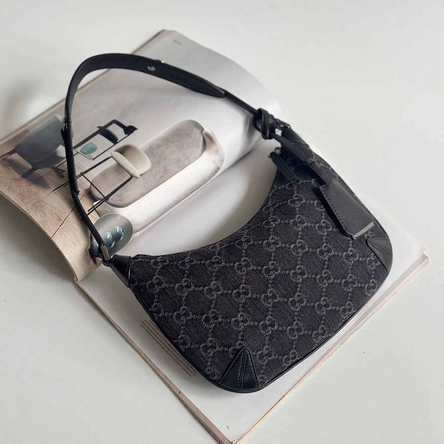 Túi Gucci Shoulder Bag in Black Denim