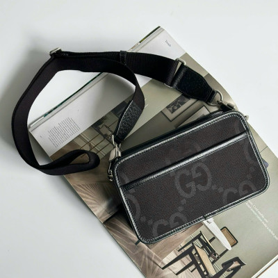 Túi Gucci Jumbo GG in Black