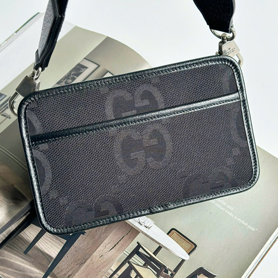 Túi Gucci Jumbo GG in Black