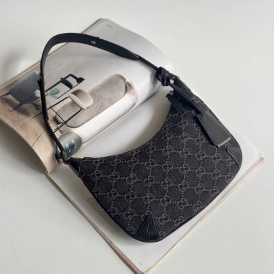 Túi Gucci Shoulder Bag in Black Denim