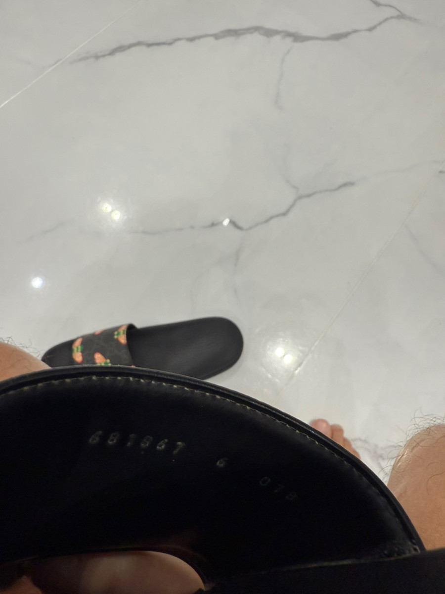 Dép gucci
