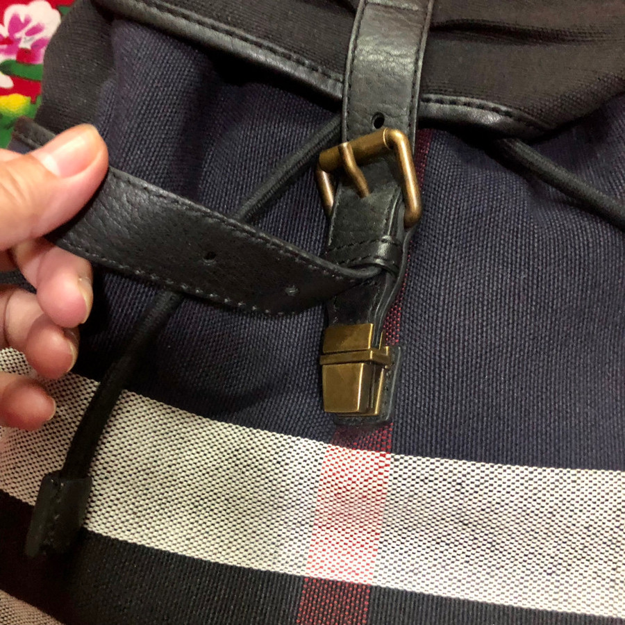 ❤️ Burberry - London Check and Zip Around Black Canvas / Leather Backpack: