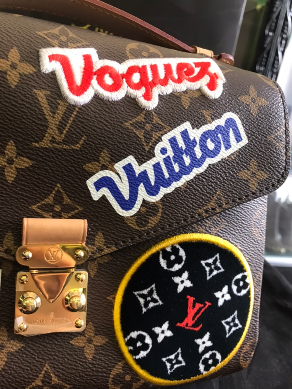 Túi Louis Vuitton