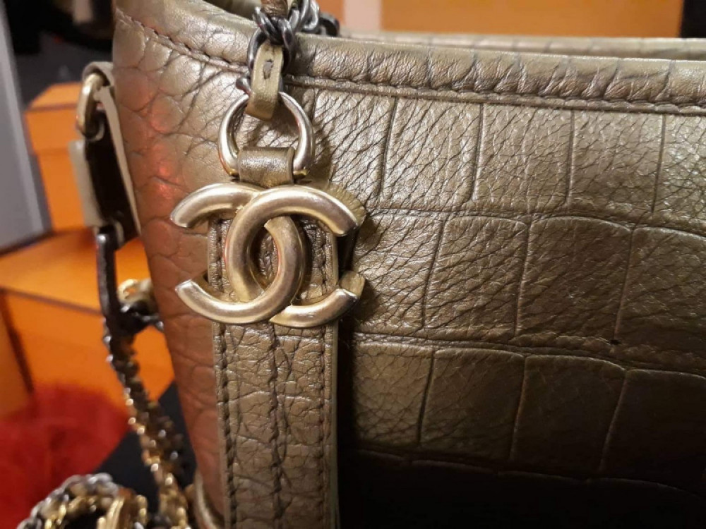 Chanel Gab croc Small 99%