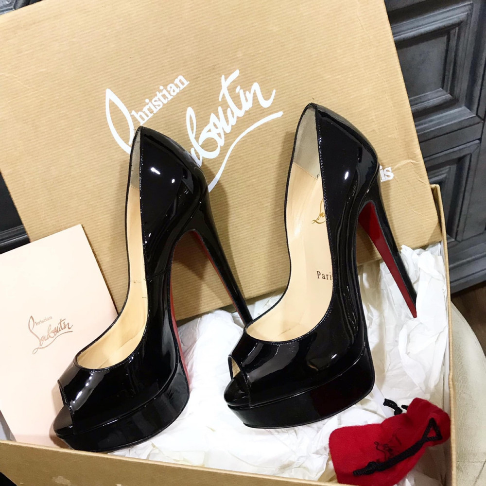 Giày Louboutin Lady peep sz 35.5