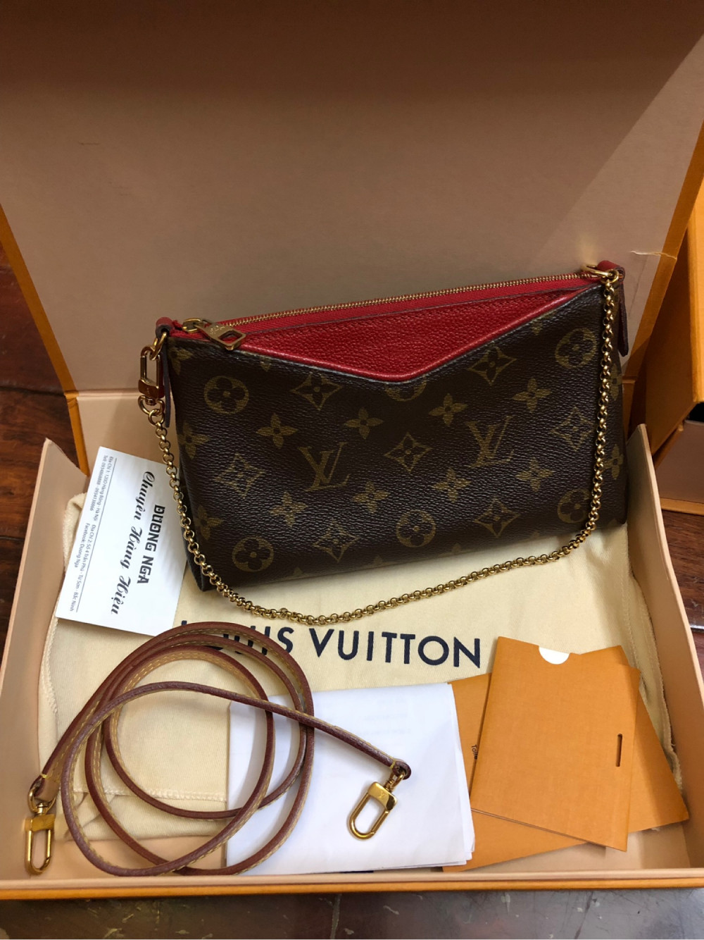 Louis Vuitton pallas mini