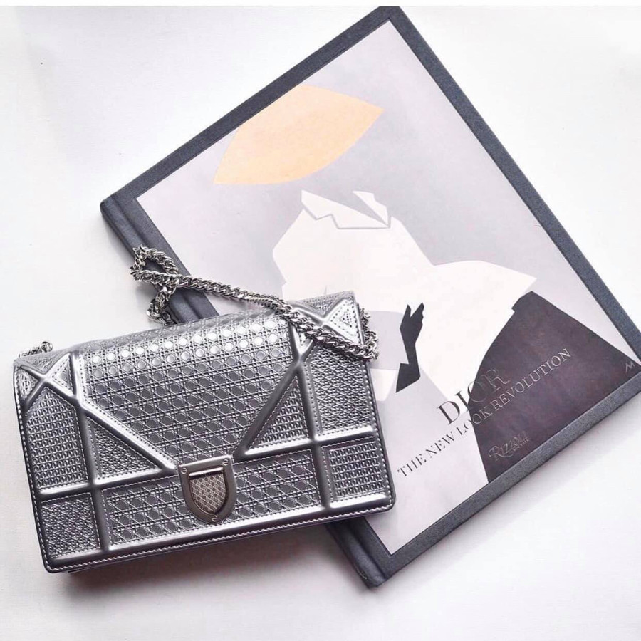 Dior Diorama Metallic Silver Medium