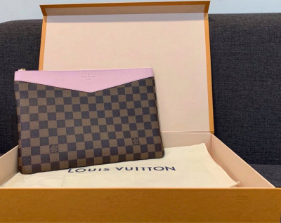 Cluth LV