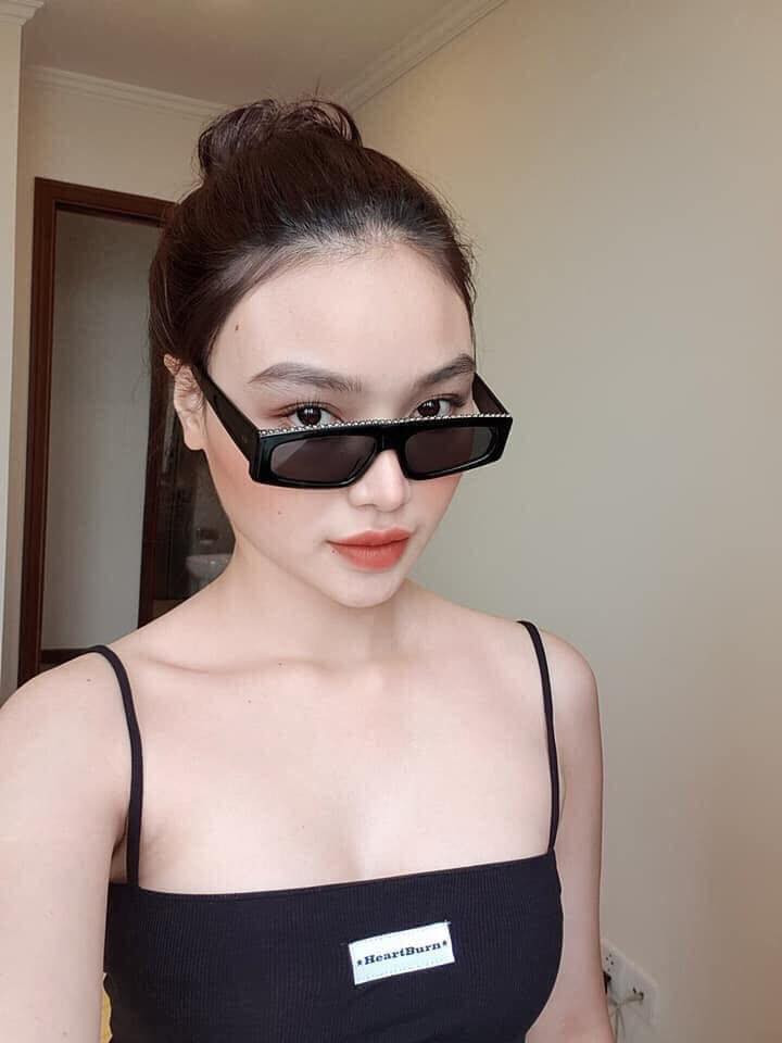 Dior viền đá