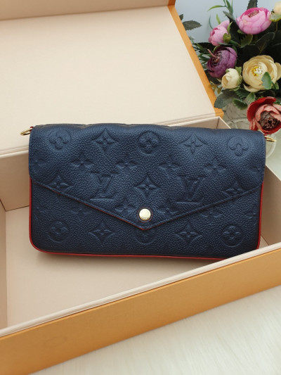 LOUIS VUITTON POCHETTE FÉLICIE