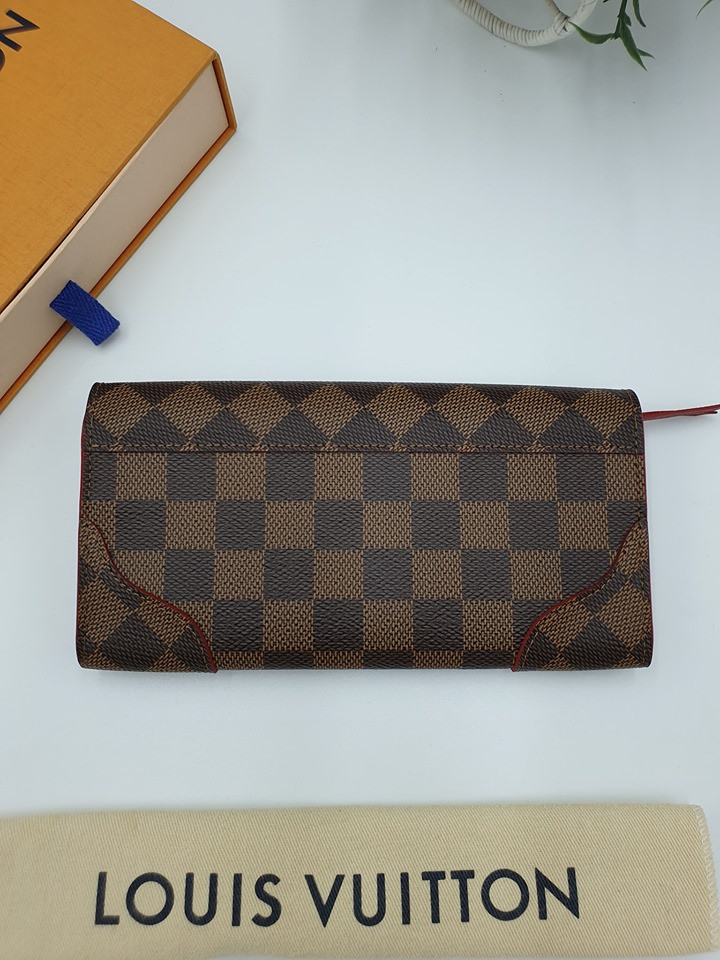 VÍ LOUIS VUITTON CAÏSSA WALLET