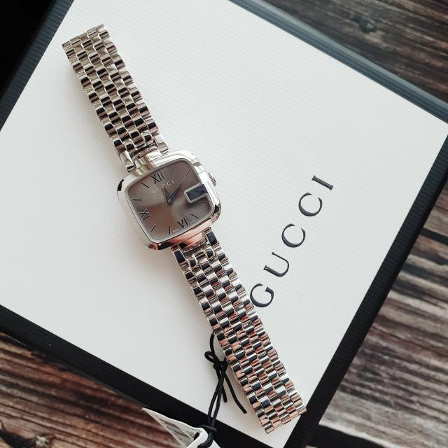 Đồng hồ Gucci
