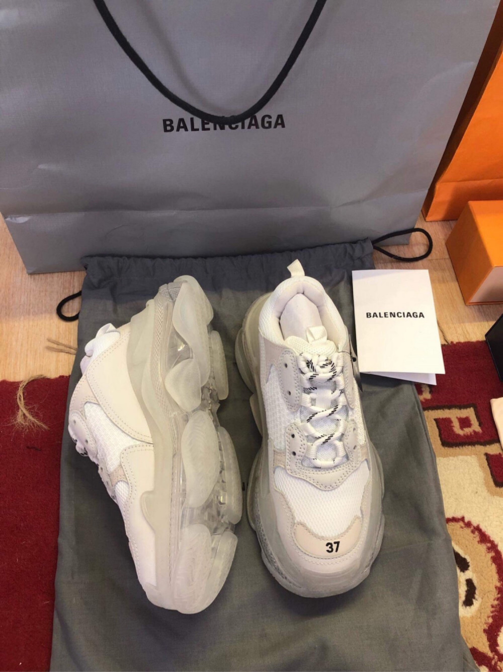 Shoes Balenciaga triple S