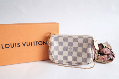 Mini Pouch Louis Vuitton