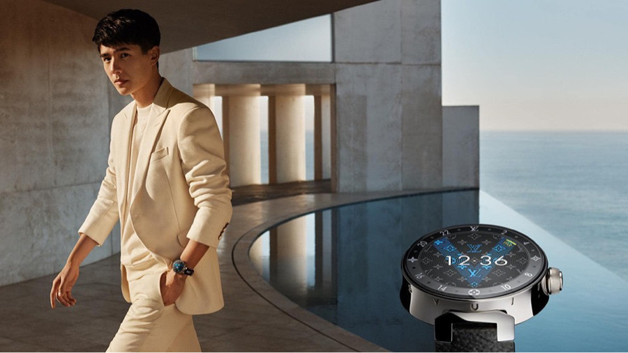 Đồng hồ Louis Vuitton Tambour Horizon sang chảnh giá 70 triệu đồng