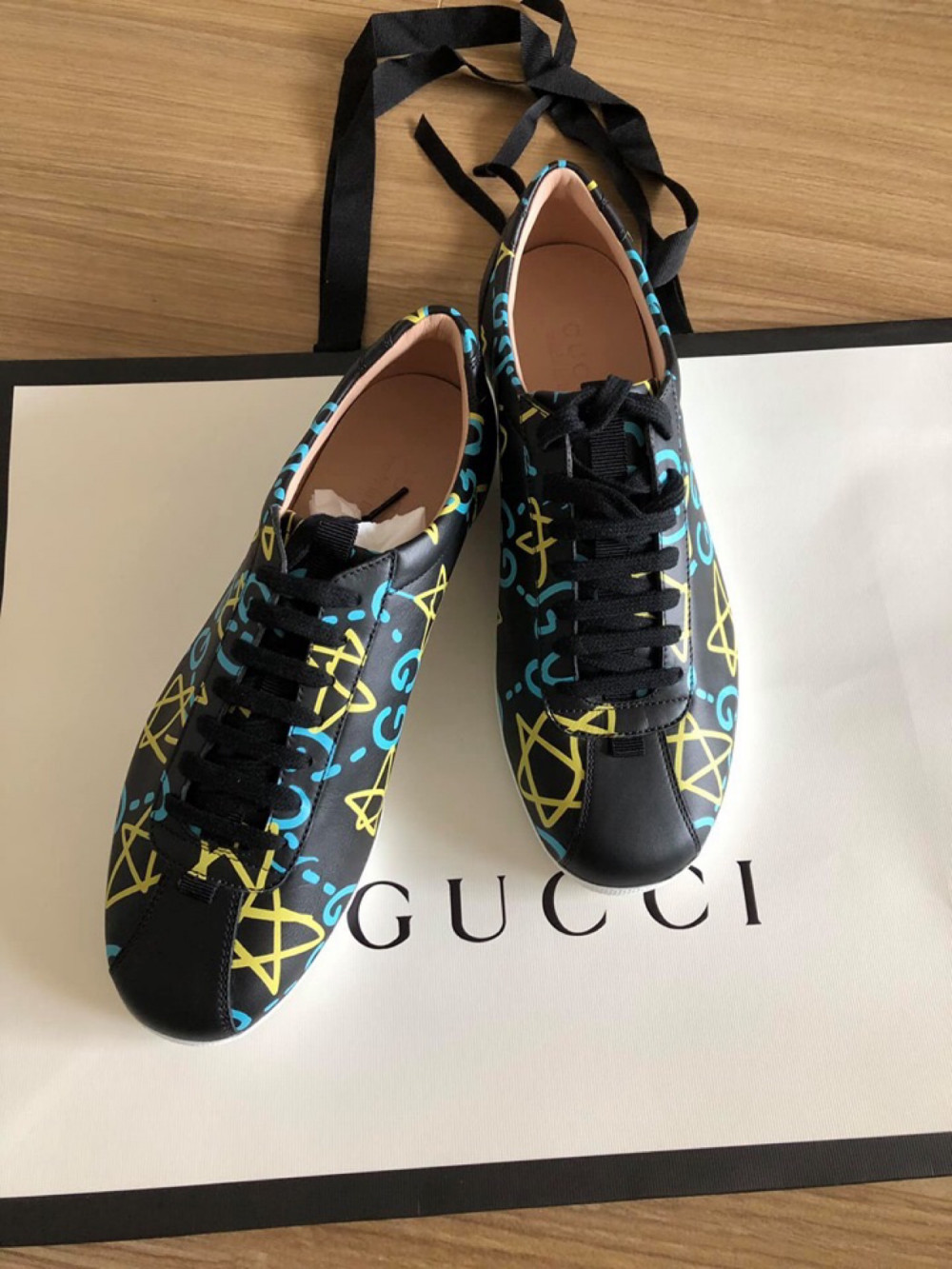 Giày gucci new