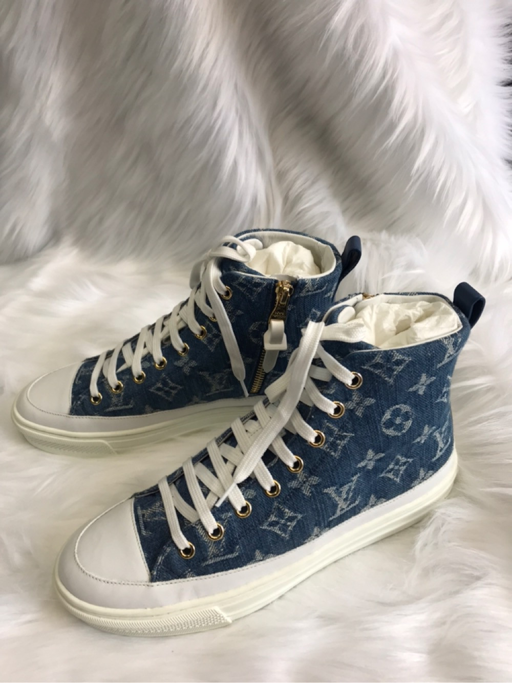 Sneaker LV size 36