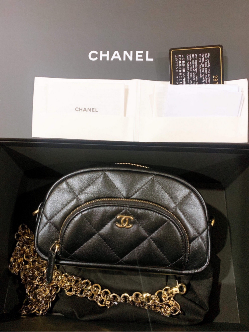 Chanel mini  on chain new 2019