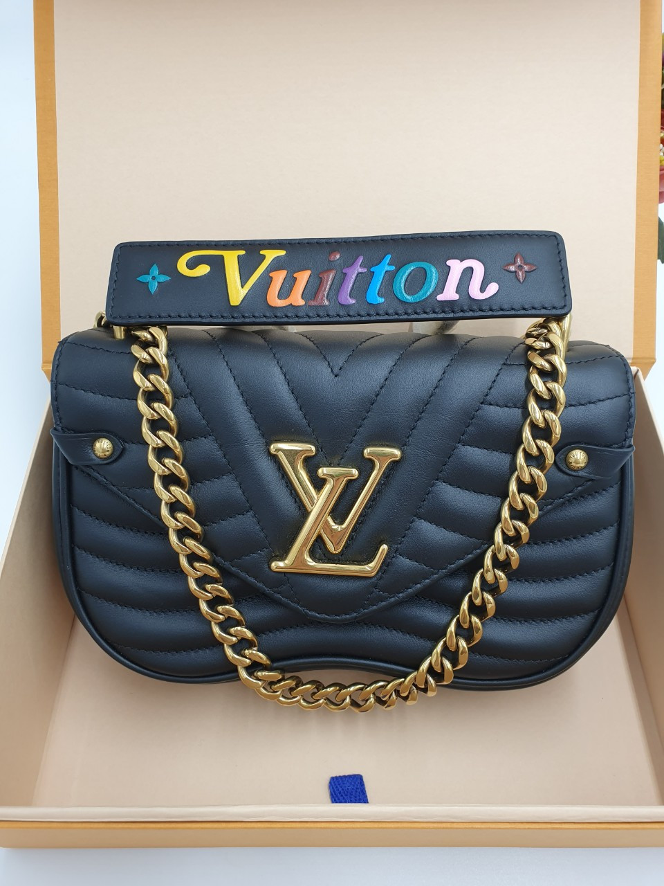 Túi Louis Vuitton New Wave Chain Bag In Black M58552  Centimetvn