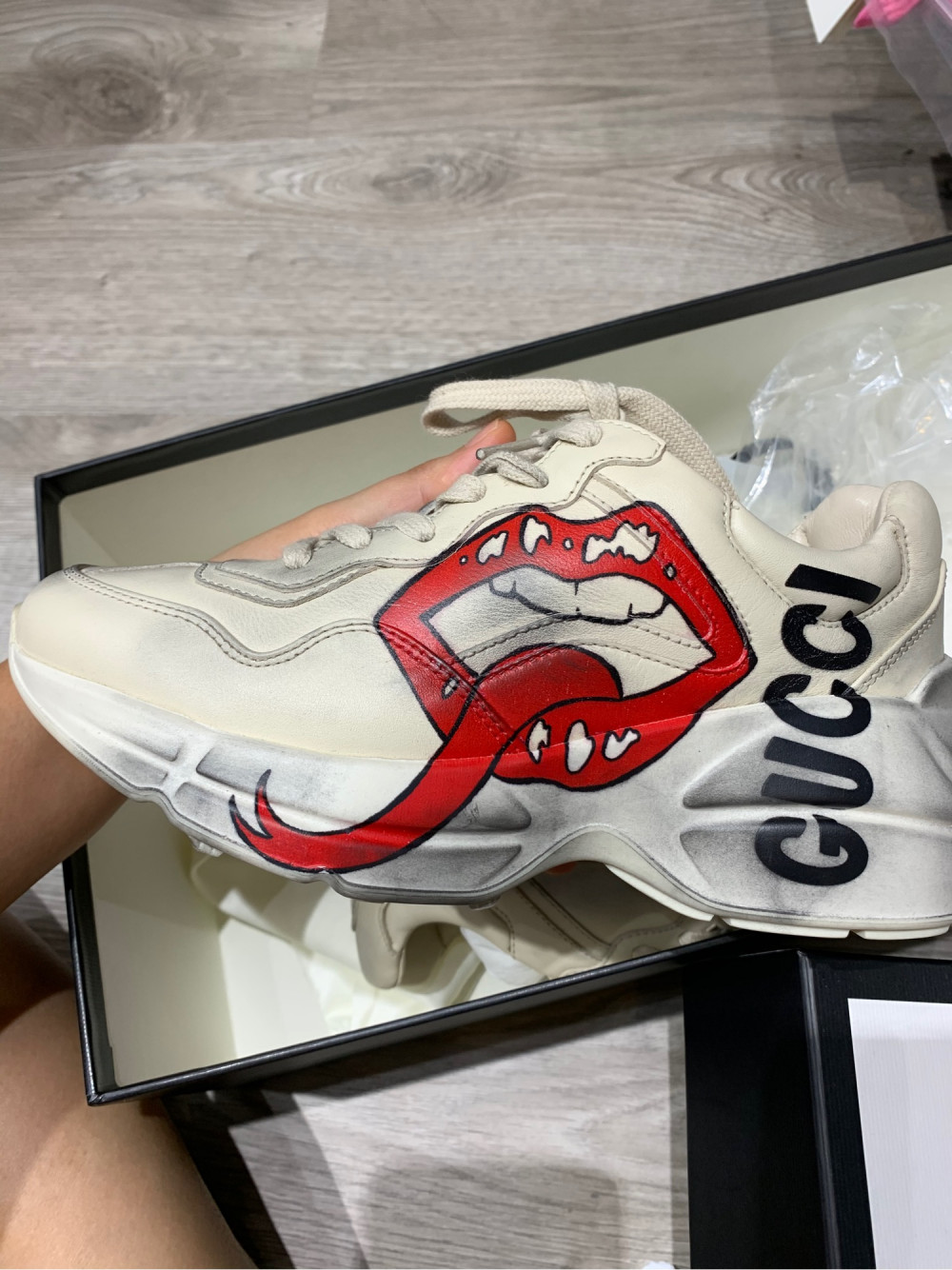 Gucci shoes