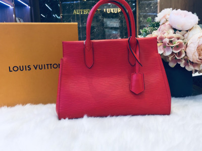 Louis Vuitton Marly Epi Bag