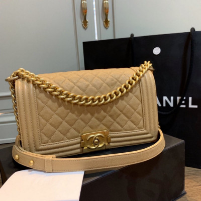 Túi Chanel Boy size old Medium caviar beige