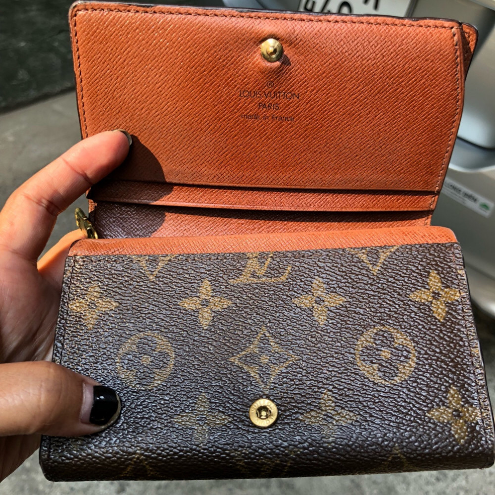 LV Bifold Wallet with Coin Pocket Portonet Bie Tresol Monogram