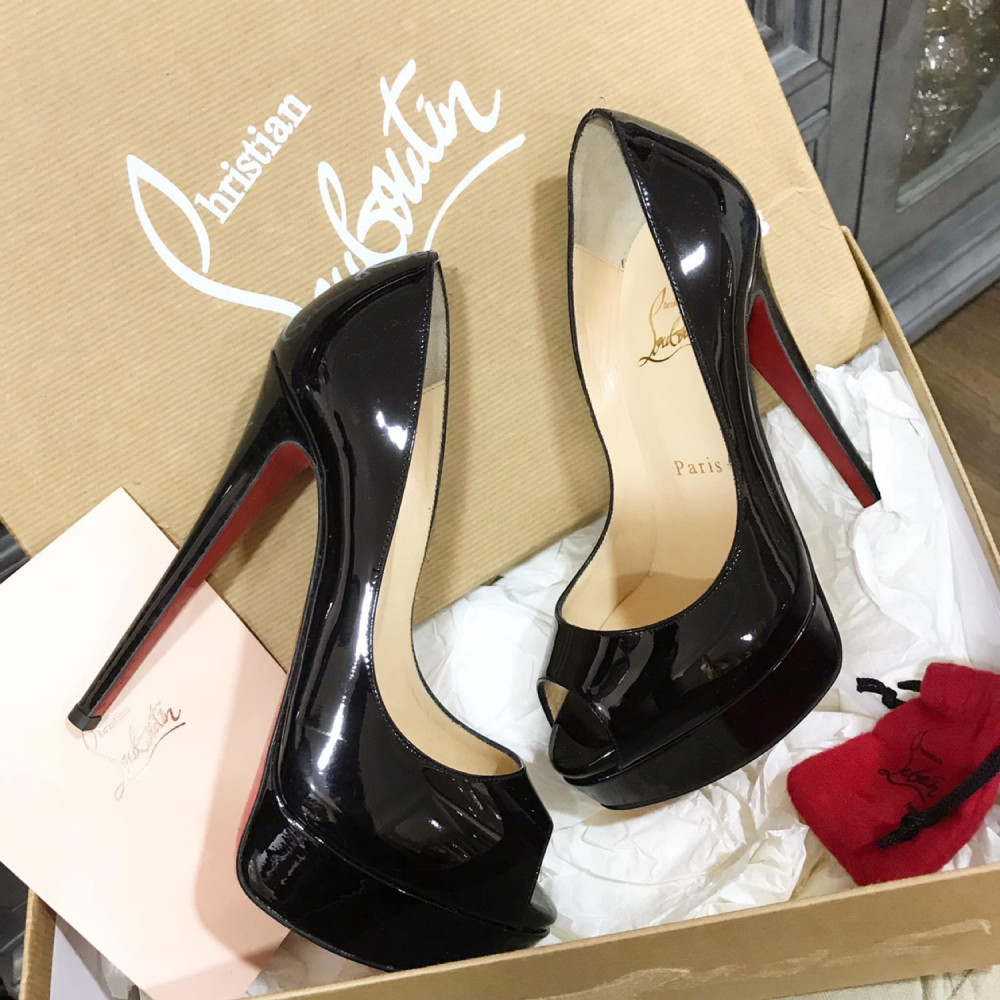 Giày Louboutin Lady peep sz 35.5