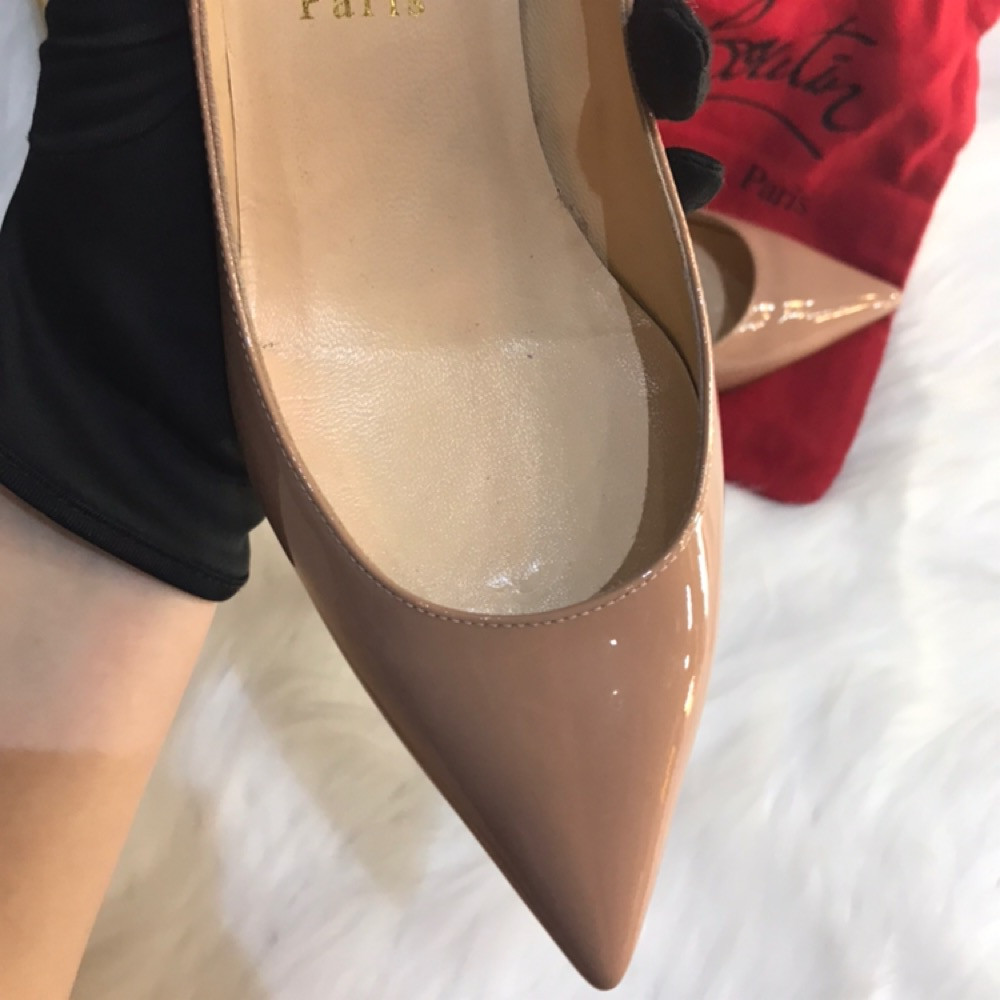 Guốc Louboutin nude