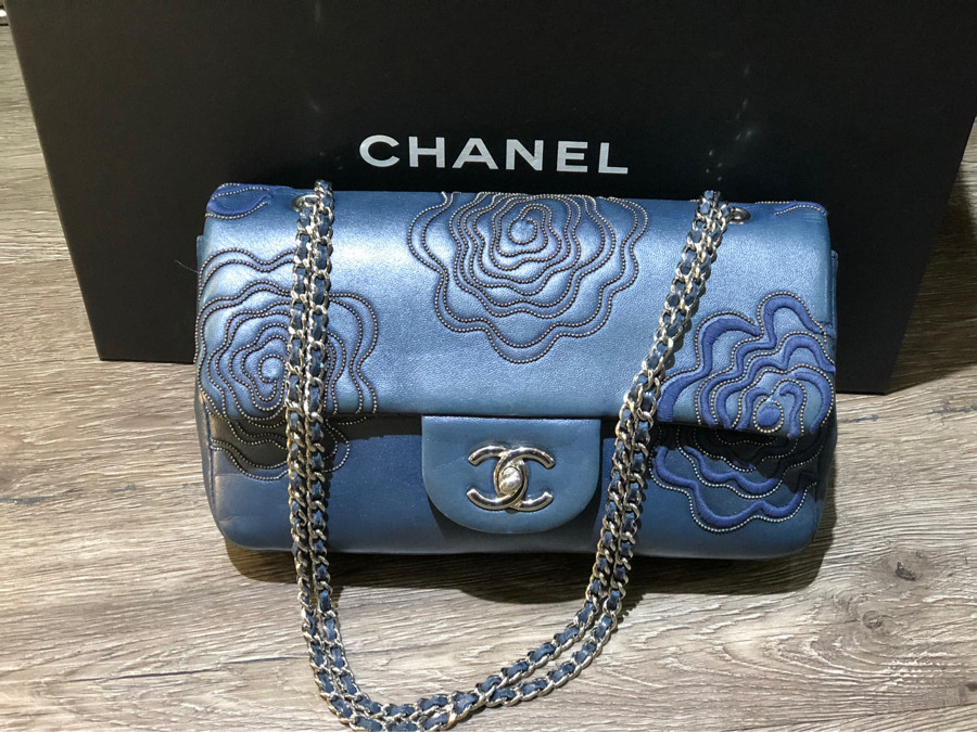 Túi Chanel Classic Limited