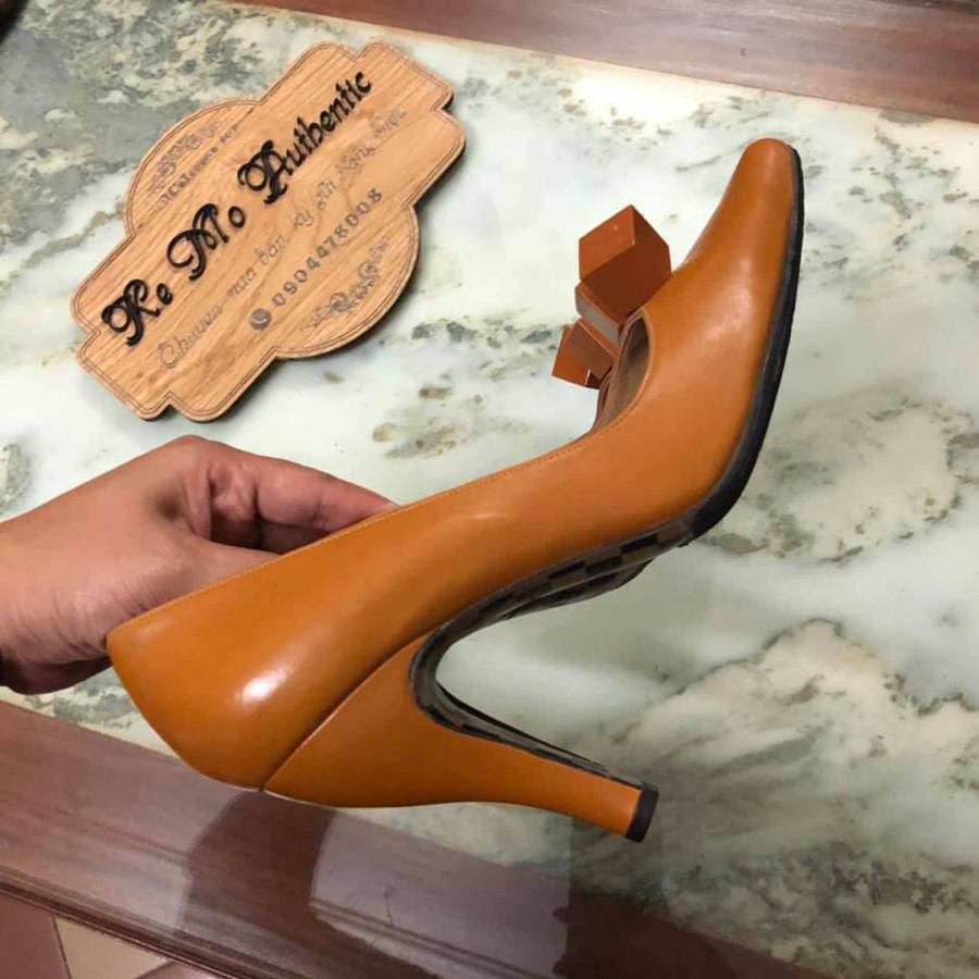 ❤️Louis vuitton cubis pump - camel sz 38( chân 37,5 or 38 mỏng)