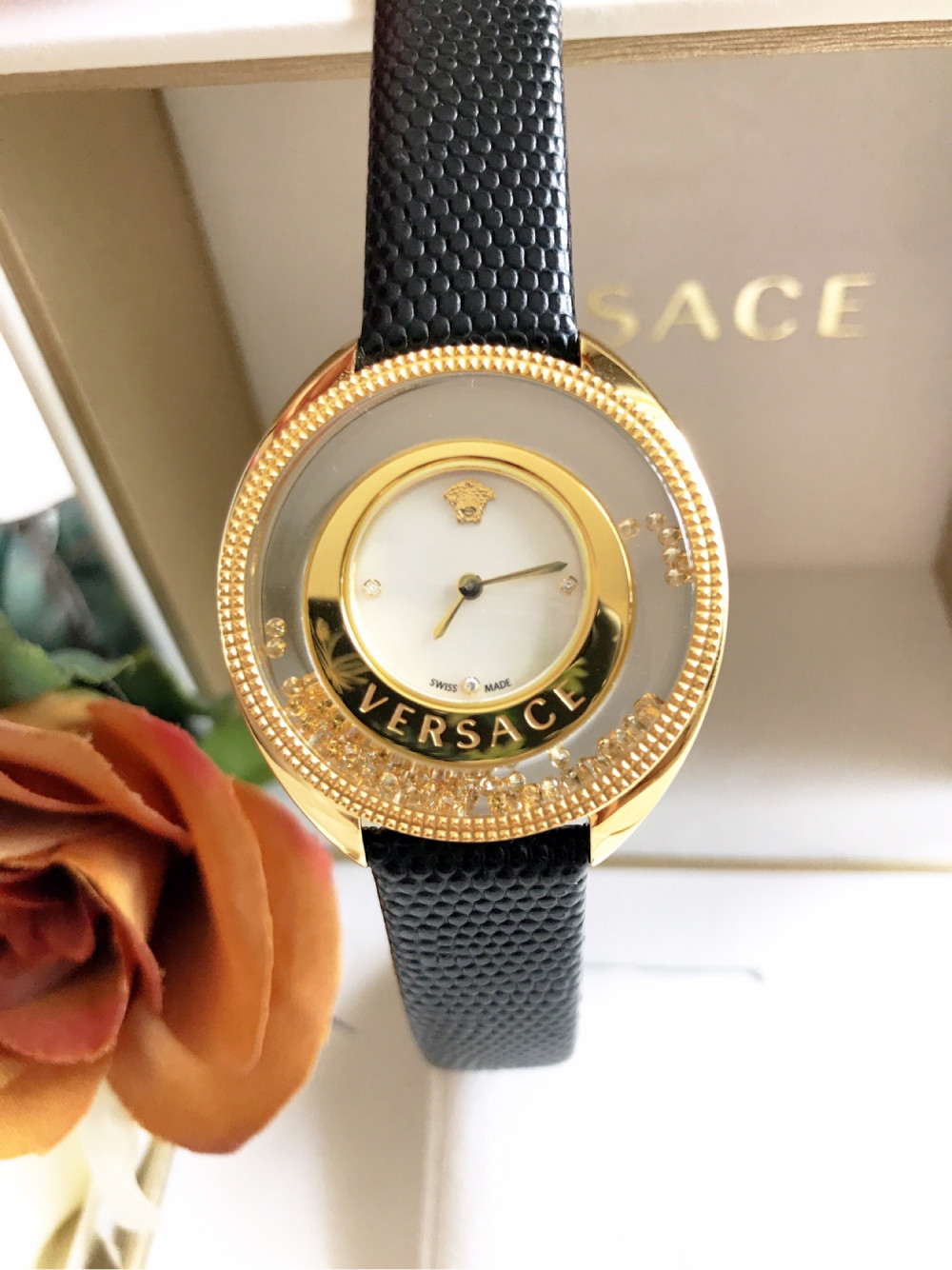 Đồng hồ Versace