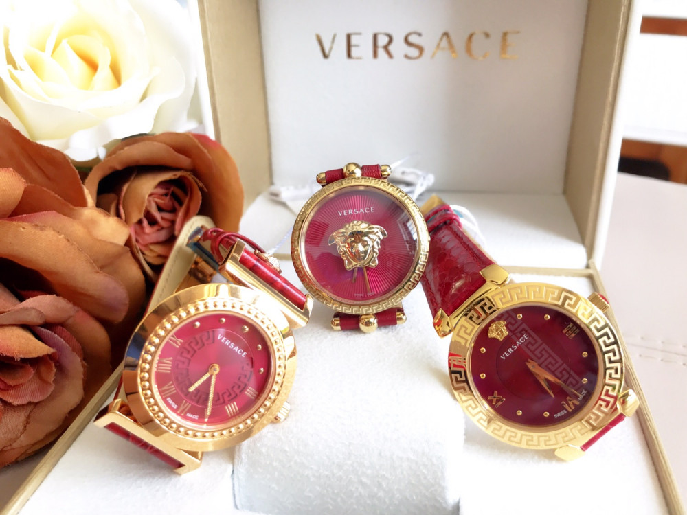 Đồng hồ Versace