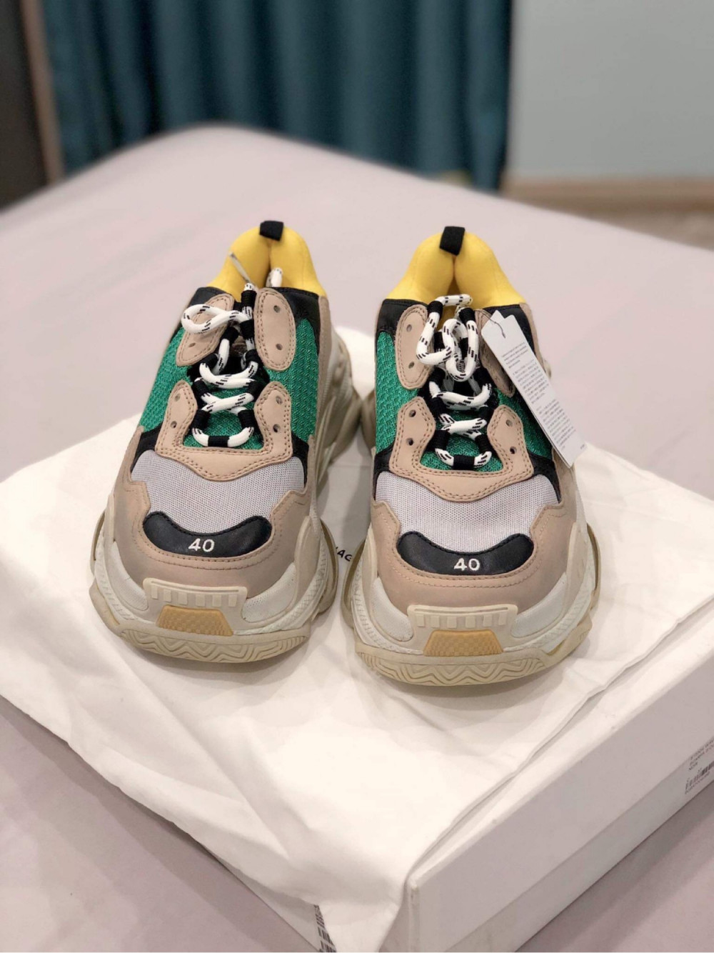 BALENCIAGA - Triple S