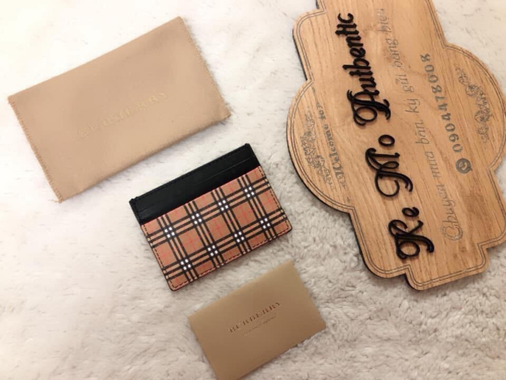 Burberry black sandon mini vintage leather check card case - Tín đồ hàng  hiệu