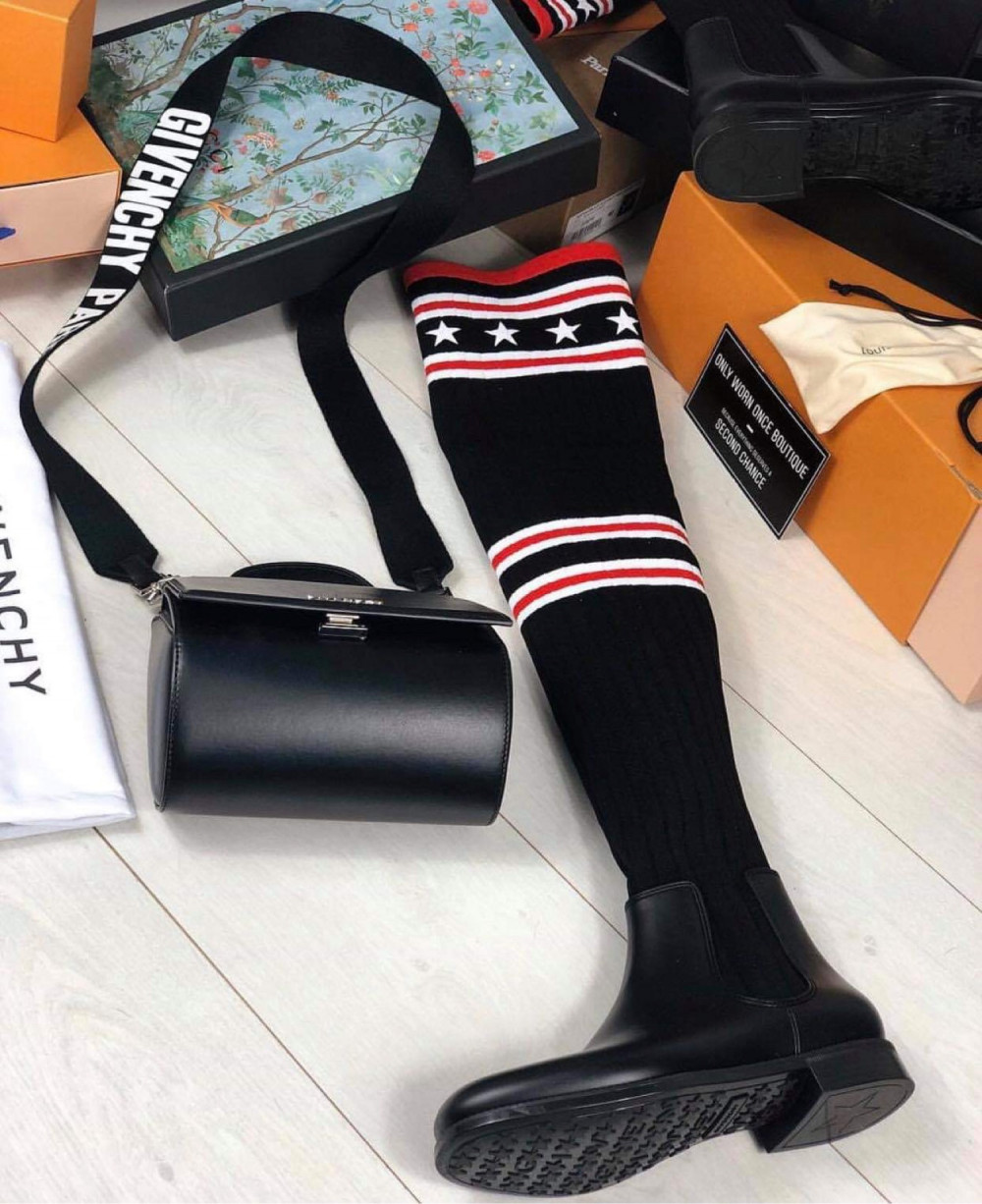 Boots Givenchy tất size 36-36.5 new fullbox